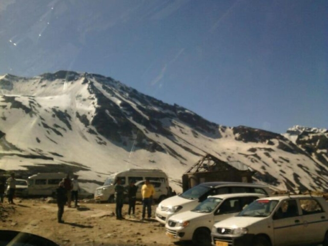 Chandigarh to leh ladakh taxi