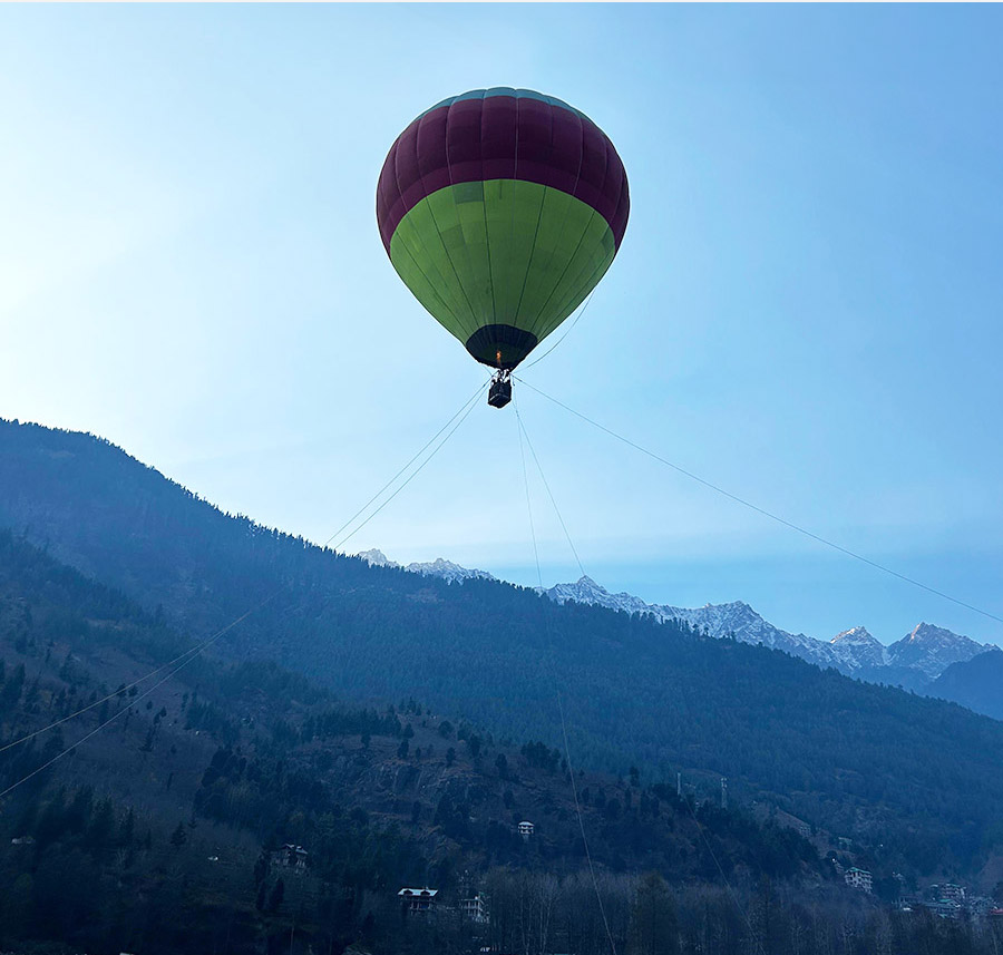 Hot air balloon rides manali